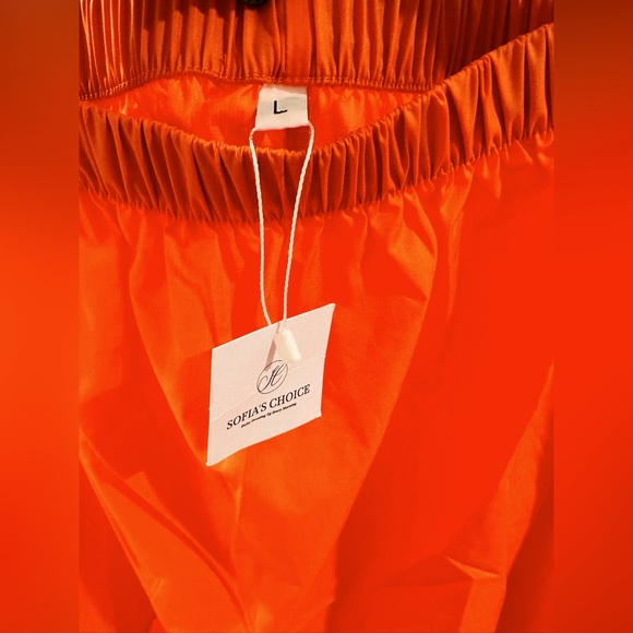 NWT Asymmetrical Short Front Longer Back Orange L size - Picture 4 of 4